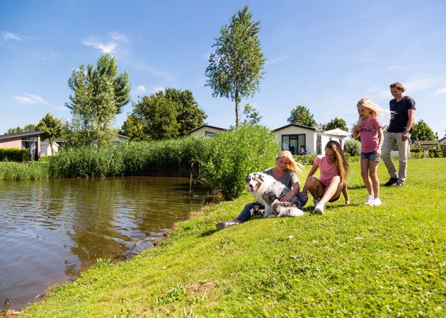 ESM Vakantiegasten Met Hond Bij Vakantiewoning