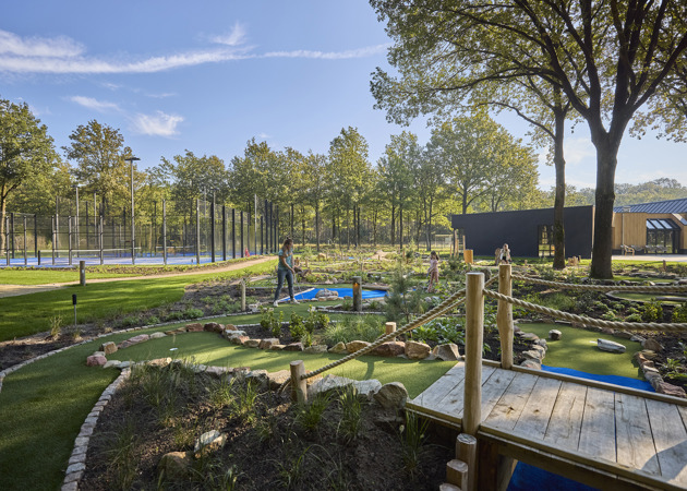 Resort De Brabantse Kempen Midgetgolfbaan Met Kinderen (3)